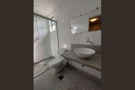 Casa para alugar com 350m², 4 quartos e 3 vagas Casa para alugar com 350m², 4 quartos e 3 vagasbanheiro 2