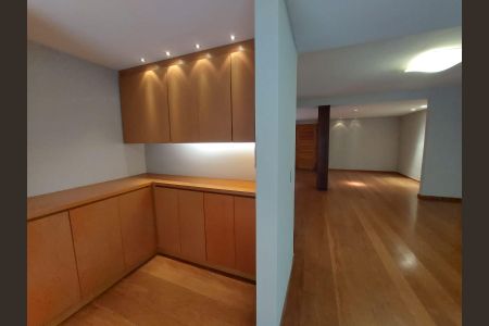 Casa para alugar com 350m², 4 quartos e 3 vagas Casa para alugar com 350m², 4 quartos e 3 vagassala 3