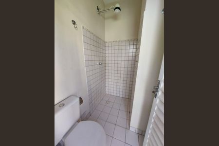 Casa para alugar com 350m², 4 quartos e 3 vagas Casa para alugar com 350m², 4 quartos e 3 vagasbanho