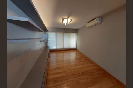 Casa para alugar com 350m², 4 quartos e 3 vagas Casa para alugar com 350m², 4 quartos e 3 vagassala 2