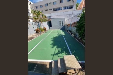 Casa para alugar com 350m², 4 quartos e 3 vagas Casa para alugar com 350m², 4 quartos e 3 vagasquadra