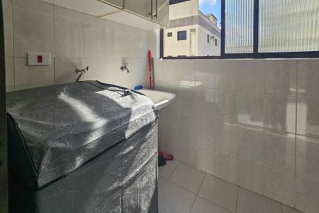 Apartamento para alugar com 1m², 2 quartos e 2 vagas Apartamento para alugar com 1m², 2 quartos e 2 vagasÁrea de Serviço