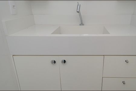 Apartamento para alugar com 62m², 3 quartos e 1 vaga Apartamento para alugar com 62m², 3 quartos e 1 vagaBanheiro