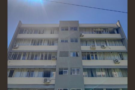 Apartamento para alugar com 62m², 3 quartos e 1 vaga Apartamento para alugar com 62m², 3 quartos e 1 vagaFachada