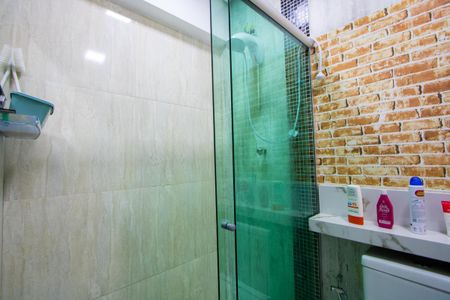 Casa à venda com 160m², 3 quartos e 1 vaga Casa à venda com 160m², 3 quartos e 1 vagaBanheiro do quarto 1