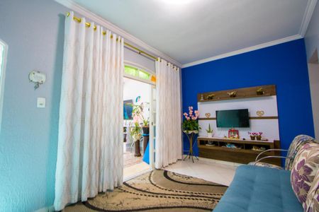 Casa à venda com 160m², 3 quartos e 1 vaga Casa à venda com 160m², 3 quartos e 1 vagaSala de estar