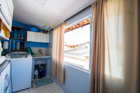 Casa à venda com 160m², 3 quartos e 1 vaga Casa à venda com 160m², 3 quartos e 1 vagaÁrea de serviço