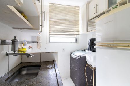 Apartamento à venda com 53m², 2 quartos e 1 vaga Apartamento à venda com 53m², 2 quartos e 1 vagaCozinha