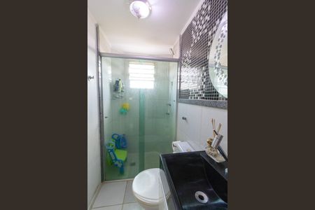 Apartamento à venda com 53m², 2 quartos e 1 vaga Apartamento à venda com 53m², 2 quartos e 1 vagaBanheiro