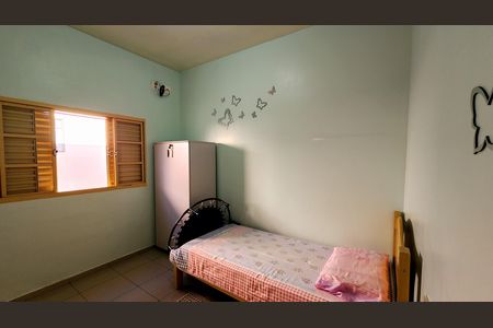 Casa à venda com 250m², 4 quartos e 3 vagas Casa à venda com 250m², 4 quartos e 3 vagasQuarto 3