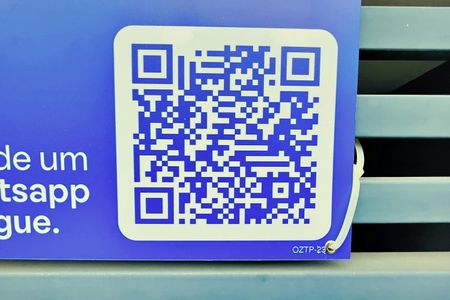 Casa à venda com 138m², 2 quartos e 2 vagas Casa à venda com 138m², 2 quartos e 2 vagasPlaca