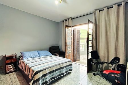 Casa à venda com 138m², 2 quartos e 2 vagas Casa à venda com 138m², 2 quartos e 2 vagasQuarto 1