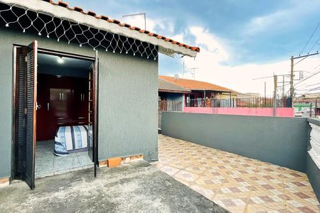 Casa à venda com 138m², 2 quartos e 2 vagas Casa à venda com 138m², 2 quartos e 2 vagasVaranda do Quarto 1