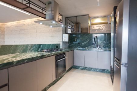 Casa de condomínio à venda com 710m², 5 quartos e 6 vagas Casa de condomínio à venda com 710m², 5 quartos e 6 vagasChurrasqueira