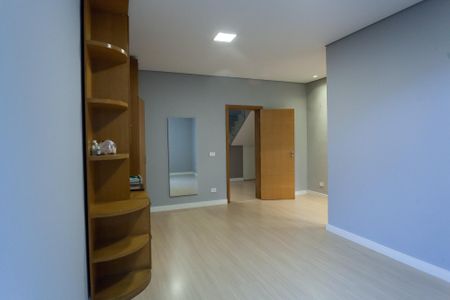 Casa de condomínio à venda com 710m², 5 quartos e 6 vagas Casa de condomínio à venda com 710m², 5 quartos e 6 vagasSuíte