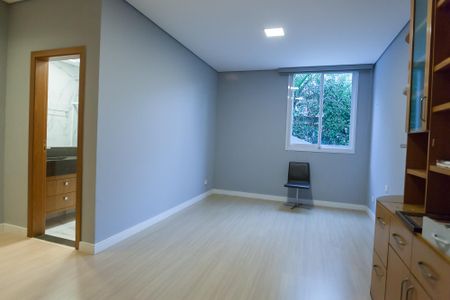 Casa de condomínio à venda com 710m², 5 quartos e 6 vagas Casa de condomínio à venda com 710m², 5 quartos e 6 vagasSuíte