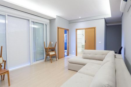 Casa de condomínio à venda com 710m², 5 quartos e 6 vagas Casa de condomínio à venda com 710m², 5 quartos e 6 vagasSuíte 5