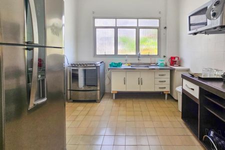 Apartamento para alugar com 93m², 2 quartos e 1 vaga Apartamento para alugar com 93m², 2 quartos e 1 vagaCozinha
