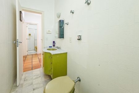 Apartamento para alugar com 93m², 2 quartos e 1 vaga Apartamento para alugar com 93m², 2 quartos e 1 vagaBanheiro 2
