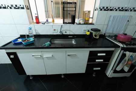 Casa à venda com 280m², 6 quartos e 3 vagas Casa à venda com 280m², 6 quartos e 3 vagasCozinha