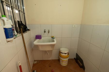 Casa à venda com 280m², 6 quartos e 3 vagas Casa à venda com 280m², 6 quartos e 3 vagasÁrea de Serviço