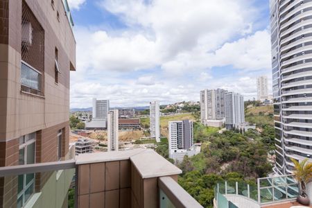 Apartamento à venda com 70m², 2 quartos e 2 vagas Apartamento à venda com 70m², 2 quartos e 2 vagasVaranda da Sala