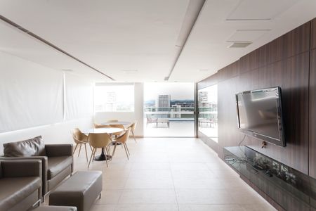 Apartamento à venda com 70m², 2 quartos e 2 vagas Apartamento à venda com 70m², 2 quartos e 2 vagasÁrea comum - Salão de festas