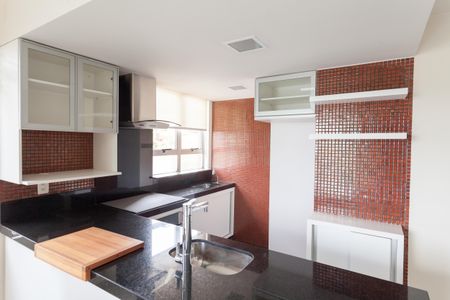 Apartamento à venda com 70m², 2 quartos e 2 vagas Apartamento à venda com 70m², 2 quartos e 2 vagasCozinha