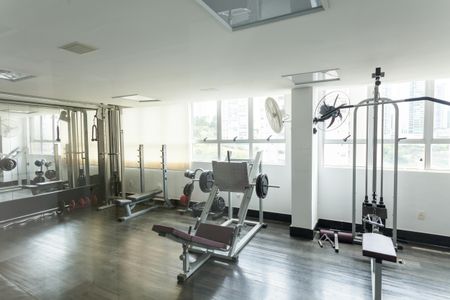 Apartamento à venda com 70m², 2 quartos e 2 vagas Apartamento à venda com 70m², 2 quartos e 2 vagasÁrea comum - Academia