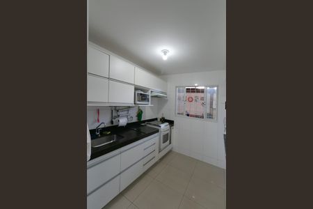 Casa de condomínio à venda com 190m², 2 quartos e 1 vaga Casa de condomínio à venda com 190m², 2 quartos e 1 vagaCozinha