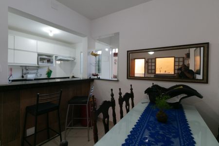 Casa de condomínio à venda com 190m², 2 quartos e 1 vaga Casa de condomínio à venda com 190m², 2 quartos e 1 vagaSala de Jantar