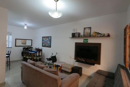 Casa de condomínio à venda com 190m², 2 quartos e 1 vaga Casa de condomínio à venda com 190m², 2 quartos e 1 vagaSala