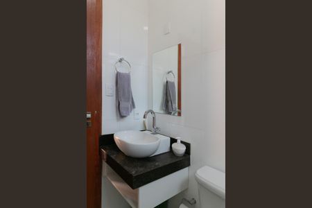 Casa de condomínio à venda com 190m², 2 quartos e 1 vaga Casa de condomínio à venda com 190m², 2 quartos e 1 vagaBanheiro Suite