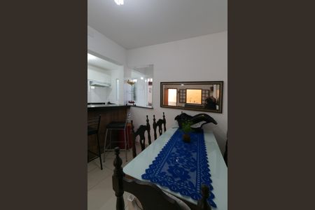 Casa de condomínio à venda com 190m², 2 quartos e 1 vaga Casa de condomínio à venda com 190m², 2 quartos e 1 vagaSala de Jantar