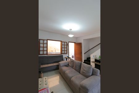 Casa de condomínio à venda com 190m², 2 quartos e 1 vaga Casa de condomínio à venda com 190m², 2 quartos e 1 vagaSala