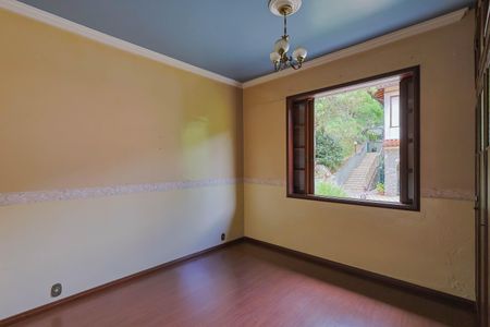 Casa de condomínio à venda com 420m², 4 quartos e 5 vagas Casa de condomínio à venda com 420m², 4 quartos e 5 vagasQuarto 4