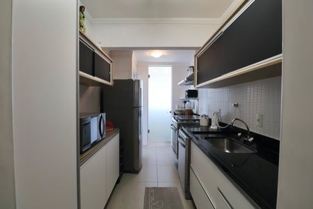 Apartamento para alugar com 235m², 3 quartos e 3 vagas Apartamento para alugar com 235m², 3 quartos e 3 vagasCozinha