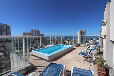 Apartamento para alugar com 235m², 3 quartos e 3 vagas Apartamento para alugar com 235m², 3 quartos e 3 vagasVaranda - Piscina