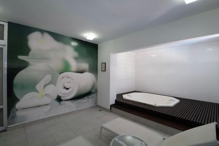 Apartamento para alugar com 235m², 3 quartos e 3 vagas Apartamento para alugar com 235m², 3 quartos e 3 vagasÁrea comum - Sauna