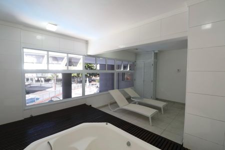 Apartamento para alugar com 235m², 3 quartos e 3 vagas Apartamento para alugar com 235m², 3 quartos e 3 vagasÁrea comum - Sauna