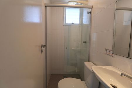 Apartamento para alugar com 235m², 3 quartos e 3 vagas Apartamento para alugar com 235m², 3 quartos e 3 vagasBanheiro Social 3