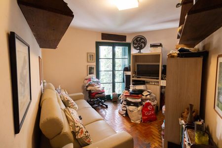 Casa à venda com 125m², 3 quartos e 2 vagas Casa à venda com 125m², 3 quartos e 2 vagasSala