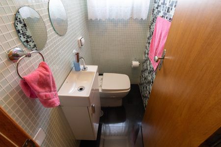 Casa à venda com 125m², 3 quartos e 2 vagas