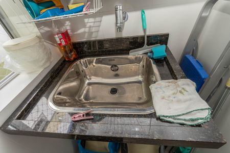 Apartamento à venda com 65m², 2 quartos e 1 vaga Apartamento à venda com 65m², 2 quartos e 1 vagaÁrea de serviço