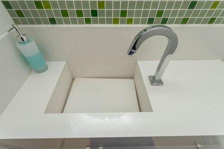 Apartamento à venda com 65m², 2 quartos e 1 vaga Apartamento à venda com 65m², 2 quartos e 1 vagaBanheiro