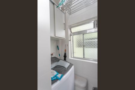 Apartamento à venda com 65m², 2 quartos e 1 vaga Apartamento à venda com 65m², 2 quartos e 1 vagaÁrea de serviço