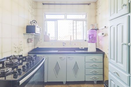 Casa à venda com 130m², 3 quartos e 2 vagas Casa à venda com 130m², 3 quartos e 2 vagasCozinha