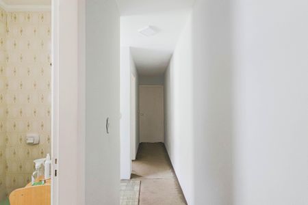 Casa à venda com 130m², 3 quartos e 2 vagas Casa à venda com 130m², 3 quartos e 2 vagasCorredor