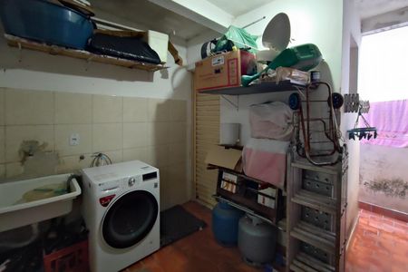 Casa de condomínio à venda com 62m², 2 quartos e 1 vaga Casa de condomínio à venda com 62m², 2 quartos e 1 vagaÁrea de Serviço