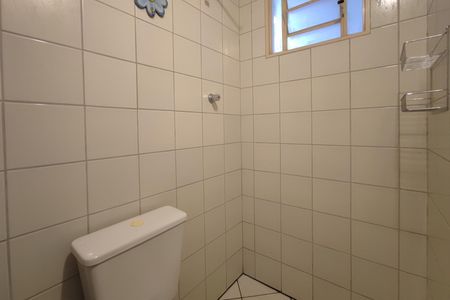 Casa de condomínio à venda com 62m², 2 quartos e 1 vaga Casa de condomínio à venda com 62m², 2 quartos e 1 vagaBanheiro de Serviço